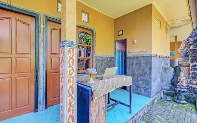 Hotel O Sekar Jagat Near Pantai Baluk Rening