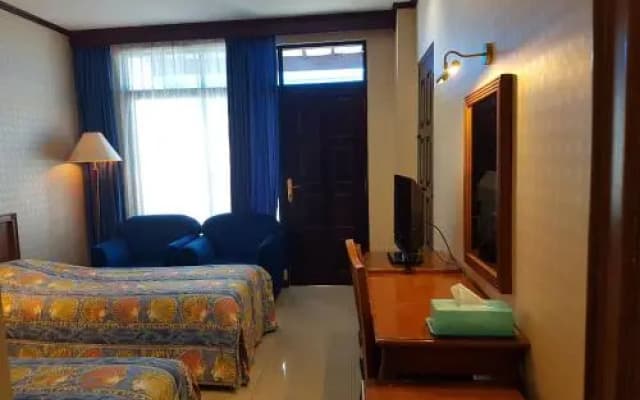 Hotel Efita