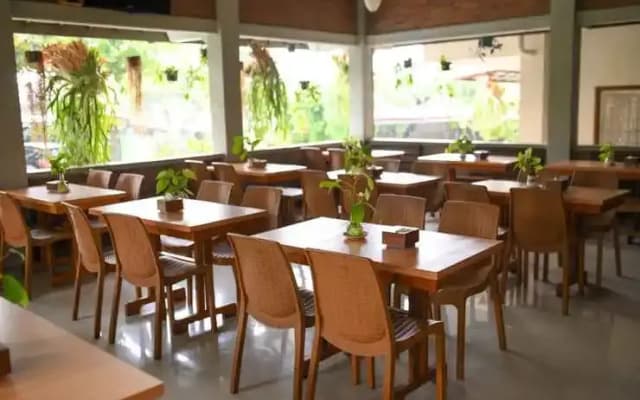 Pondok Indah Hotel