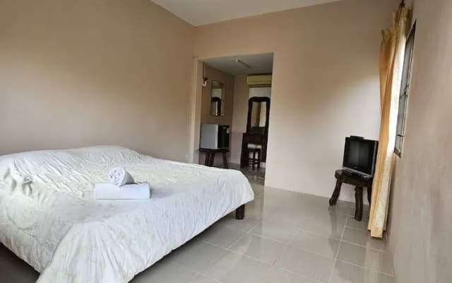 Baan Rai Somkiat Homestay
