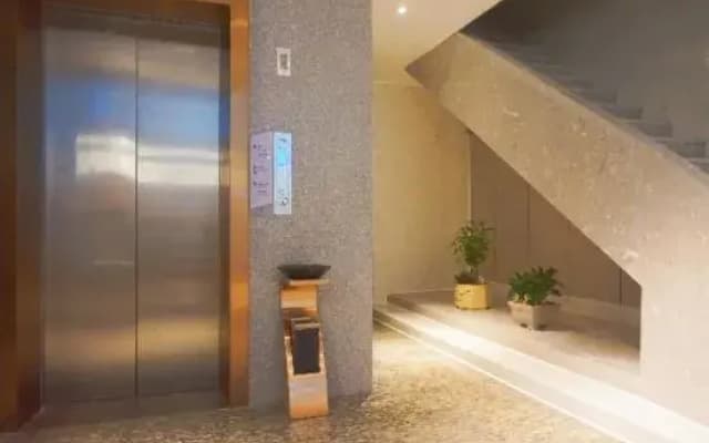 Baiman Hotel (Zhanjiang Suixi Quanfeng Plaza Branch)