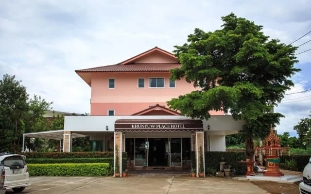 KYP Hotel