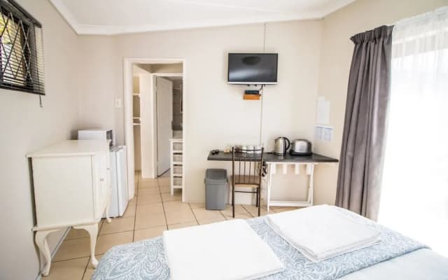 Little Rose Guesthouse  Self Catering