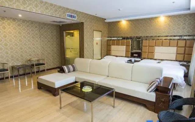 Jin Jiang Hotel (Qiqihar East Road Primary School Yiren Garden)