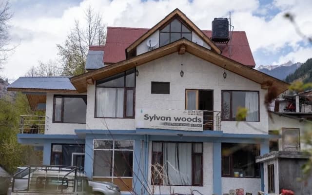 Sylvan Woods Cottage