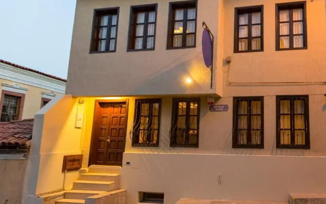 Old Town Boutique Hotel