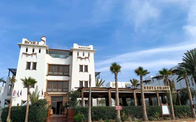Borjs Hotel Suites & Spa