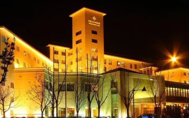 Jinling Lakeview Hotel
