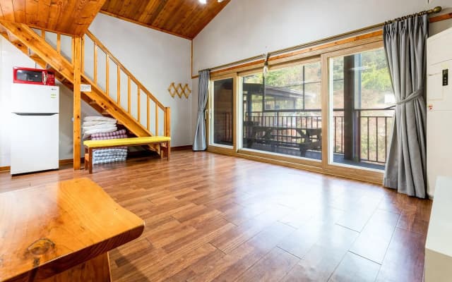 Gapyeong Rainbow Pension