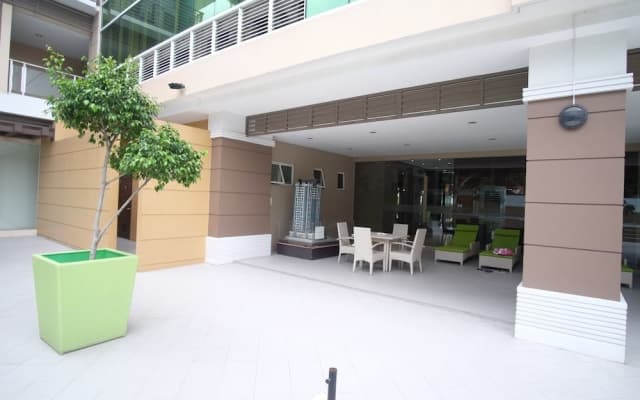 SR Vacation Rental - The Padgett Place