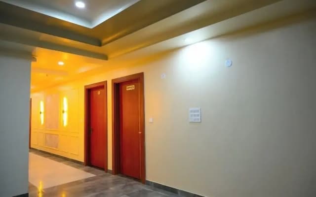 Hotel Dinanath