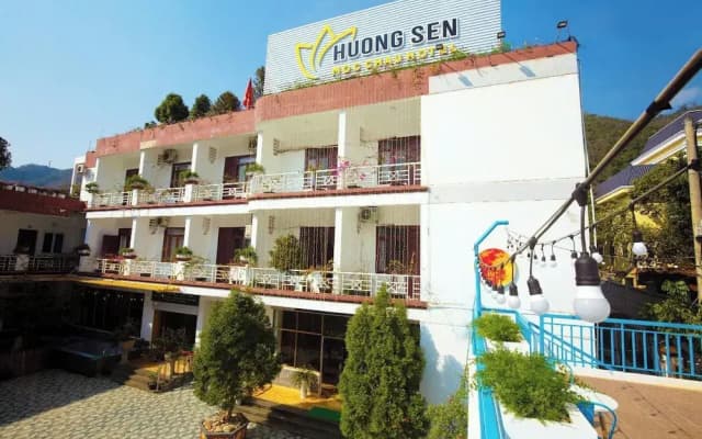 Huong Sen Hotel Moc Chau - BAY LUXURY