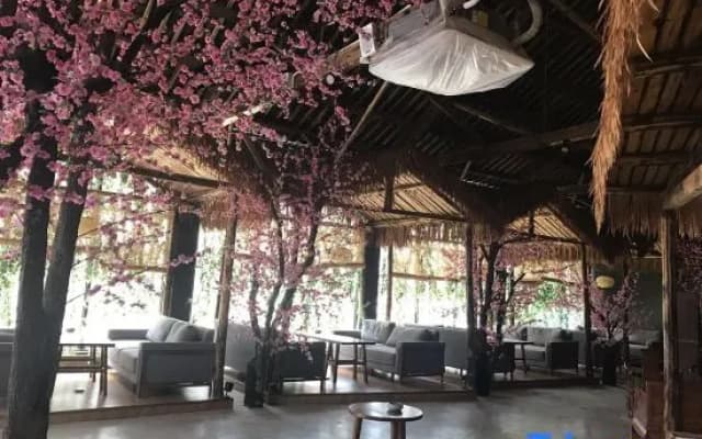 Yinyi Water Town Hostel