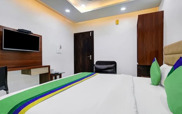 Treebo Trend SY Elite Inn