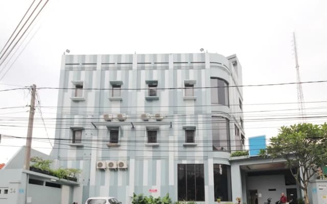 Airy Burangrang Emong 34 Bandung