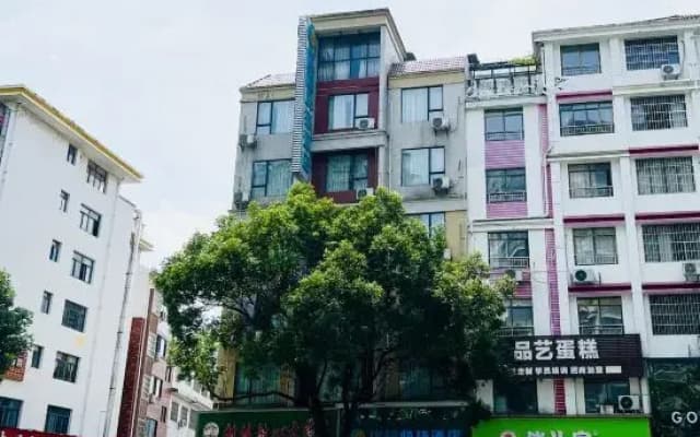 Xifeng Hotel (Guilin Lingui Renmin Road Branch)