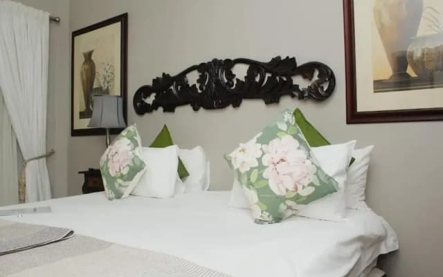 Oaklands inn and Conference centre