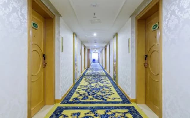 Vienna International Hotel (Beihai Hepu Hesi Shougang Branch)