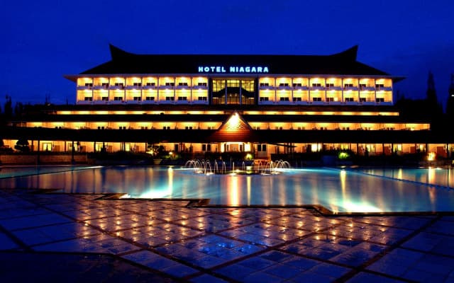 Hotel Niagara Parapat