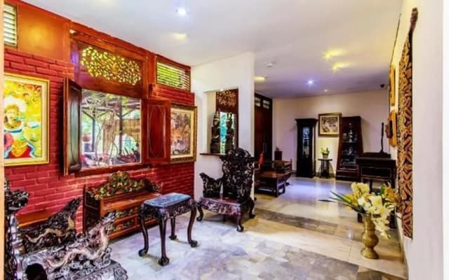 Lotus Art & Garden Hotel