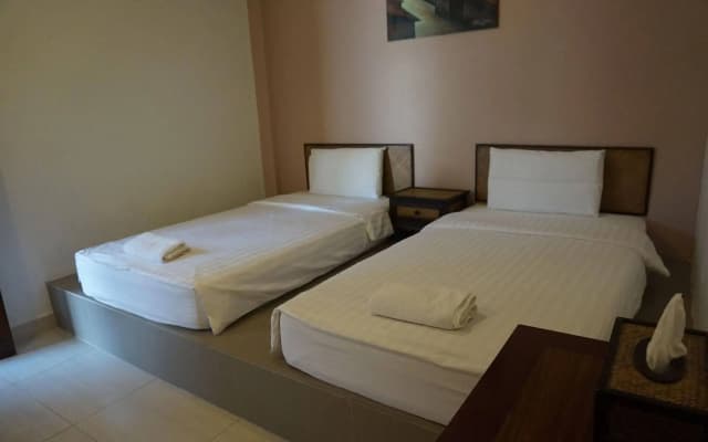 Wongsaisiri Srichiangkhan Hotel