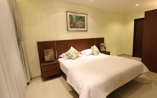 De Reiz Villa Kesuma Syariah, 3 BR, View ke Bukit
