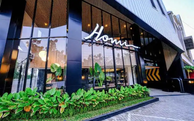 Homi Hotel