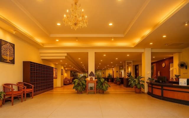 5 Star Resort - Patong Beach - 65m²-olympic Size Swimming Pool, Gym, Spa, Tennis
