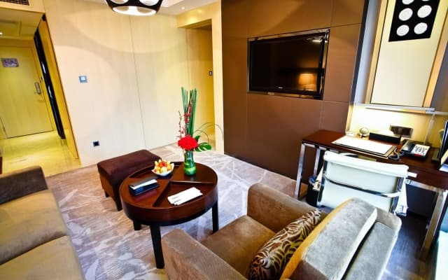 Chengdu Celebrity Upper Class Hotel