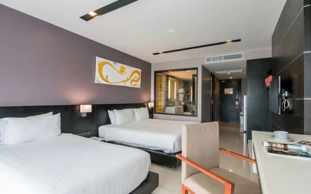 4616 - Studio With Balcony & Pool Near Patong Beach