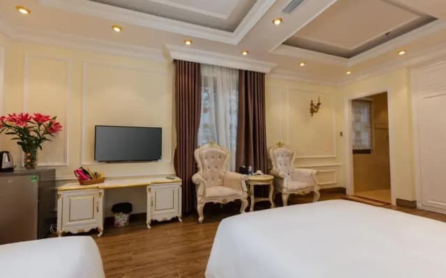 Cẩm Bình Hotel