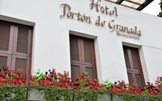 Hotel Portón De Granada