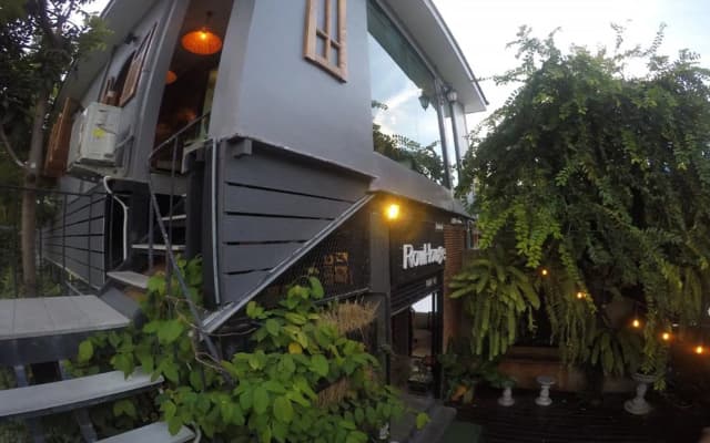 Rowhou8E Hostel Huahin