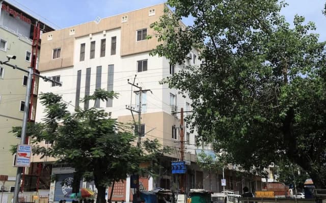 OYO 15140 Hotel Priya Residency