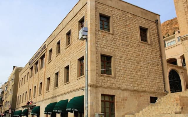 Izala Hotel - Boutique Class