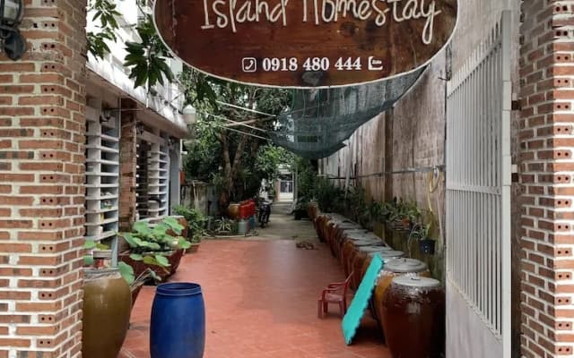 Island Homestay
