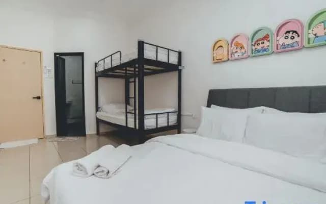 ShinChan Chill 14pax Homestay@Bukit Indah