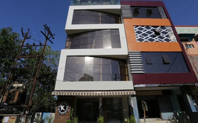 OYO 12899 Hotel Khushi Regent