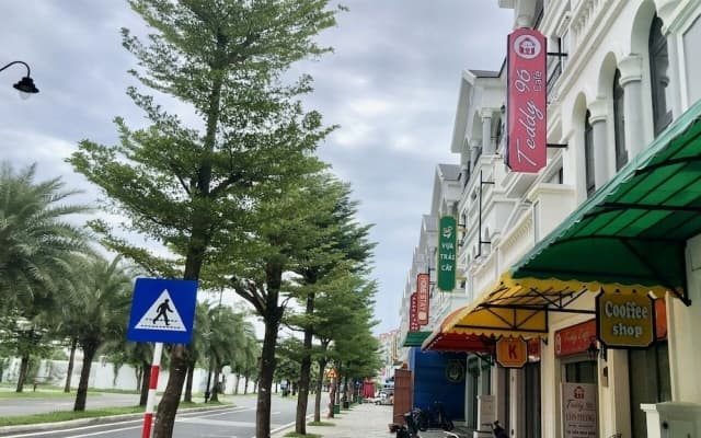 Teddy 108 Homestay & Cafe - Grand World Phu Quoc