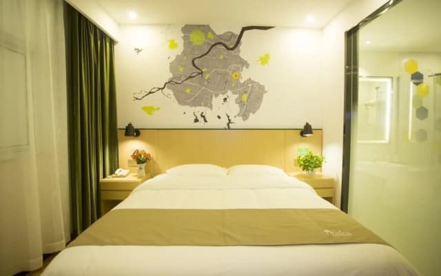 Vatica Suzhou Xiaoxian  Longhu Road Hotel
