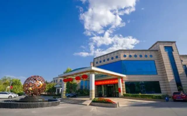 Garden Hotel