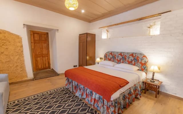 Seclude Shimla Taraview
