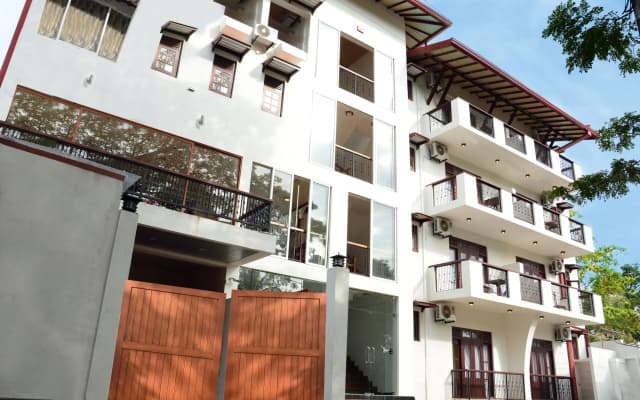 Gloria Grand Unawatuna Hotel
