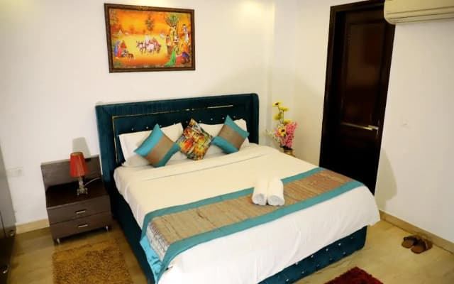 3bhk Fortune Homej-215 Saket Near Max Hospital,Dlf