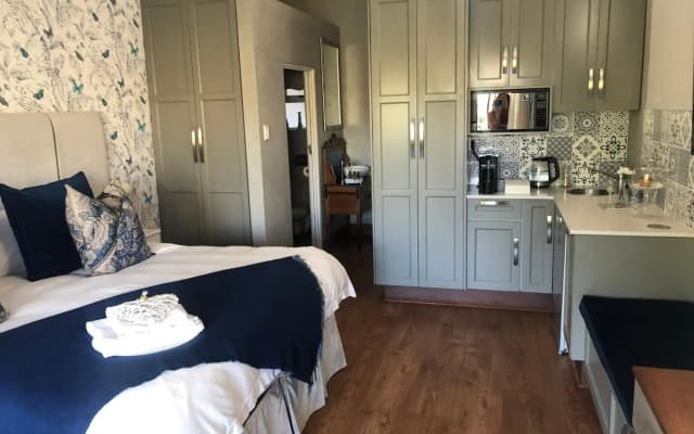 Bella Blue Guesthouse