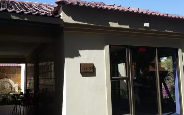 Eagle Rock Executive Guest House