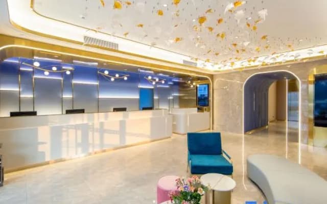 Starway Hotel (Jiaxiang High-Speed Railway Station Stone Sculpture Plaza)