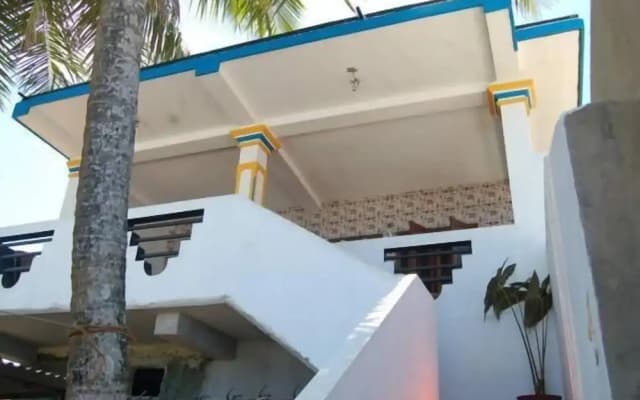 Githmini Beach Guest House & Toures