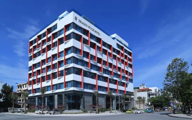 Dragon Style Hotel