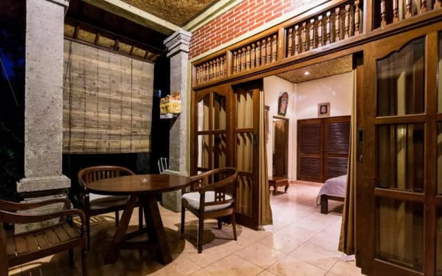 Bali Asli Lodge by EPS